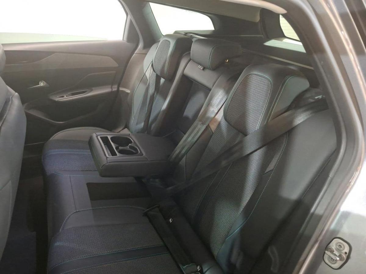 peugeot-308-sw-2022-diesel-1499cc