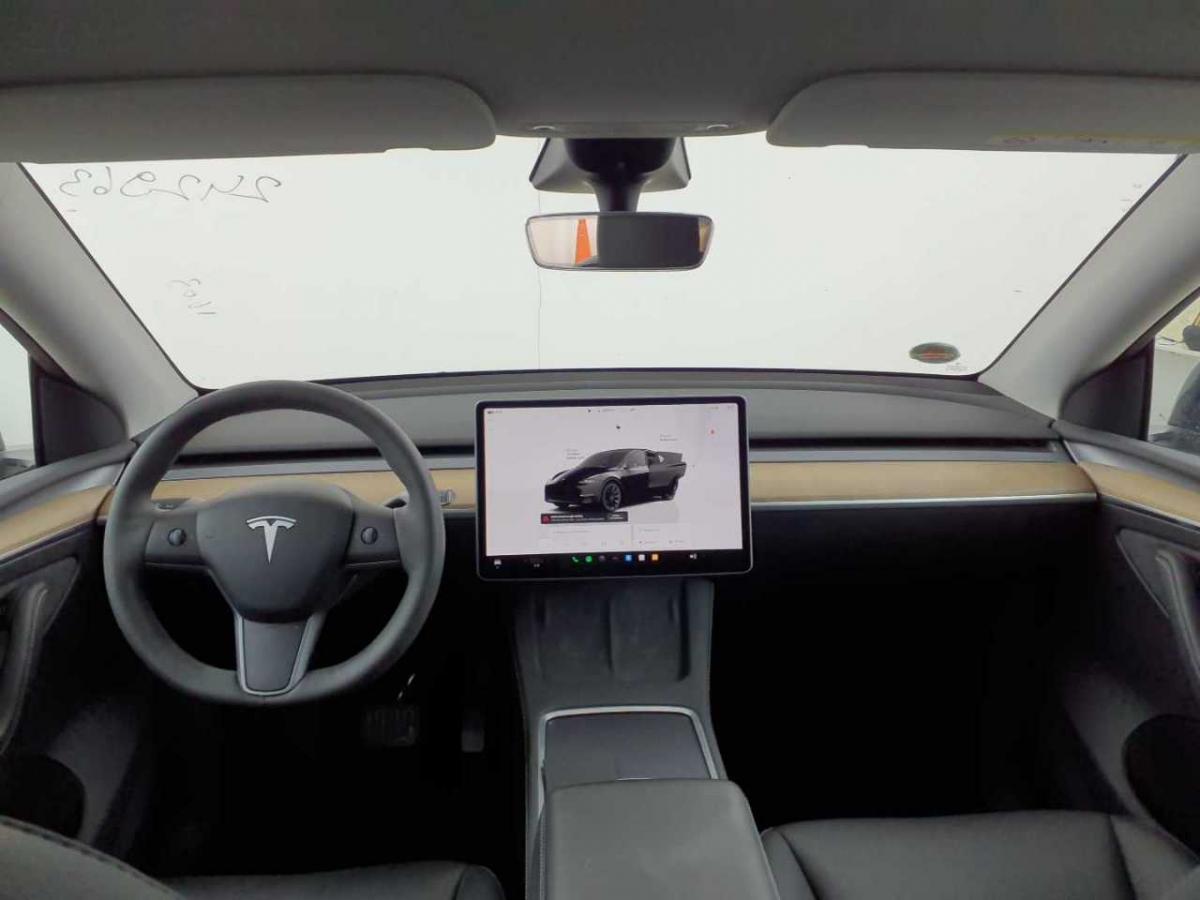 tesla-model-y-2022-eletrico-0cc