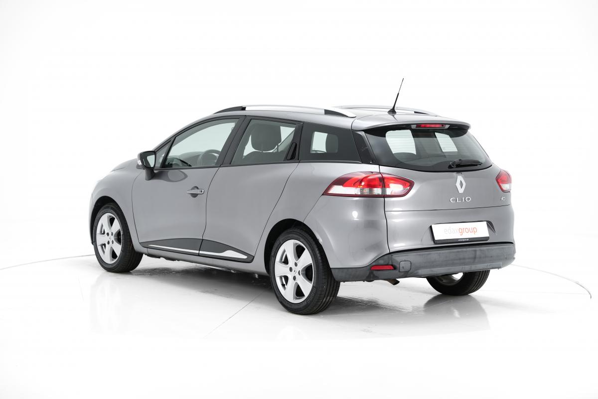 renault-clio-sport-tourer-2015-diesel-1461cc