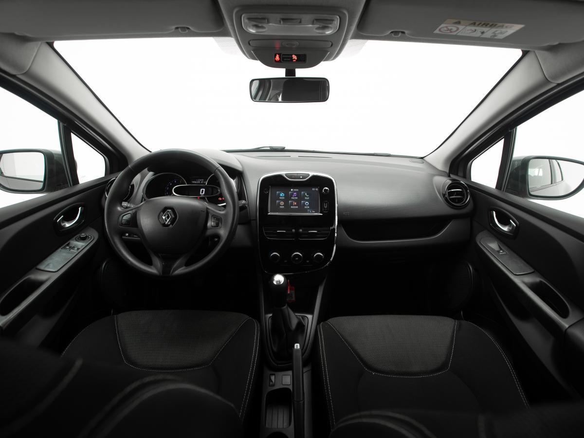 renault-clio-sport-tourer-2015-diesel-1461cc