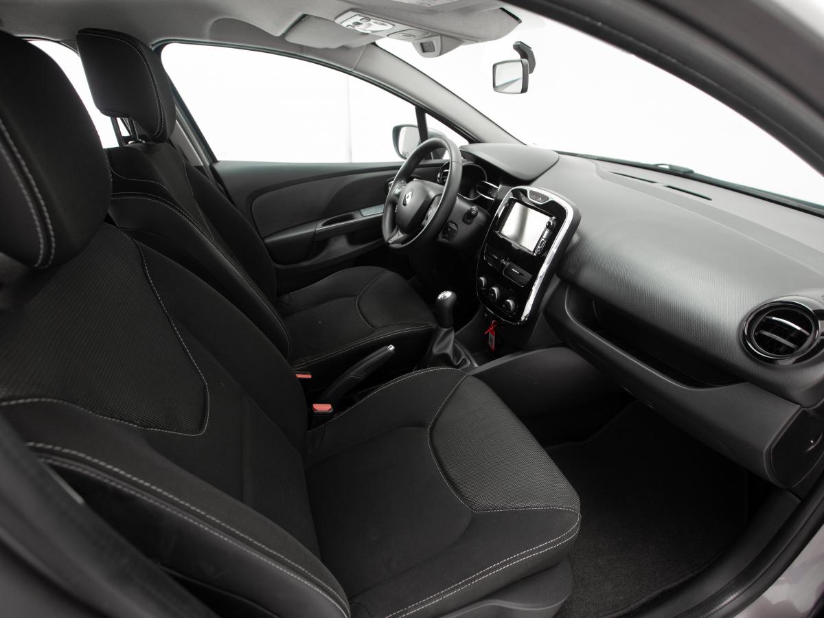 renault-clio-sport-tourer-2015-diesel-1461cc