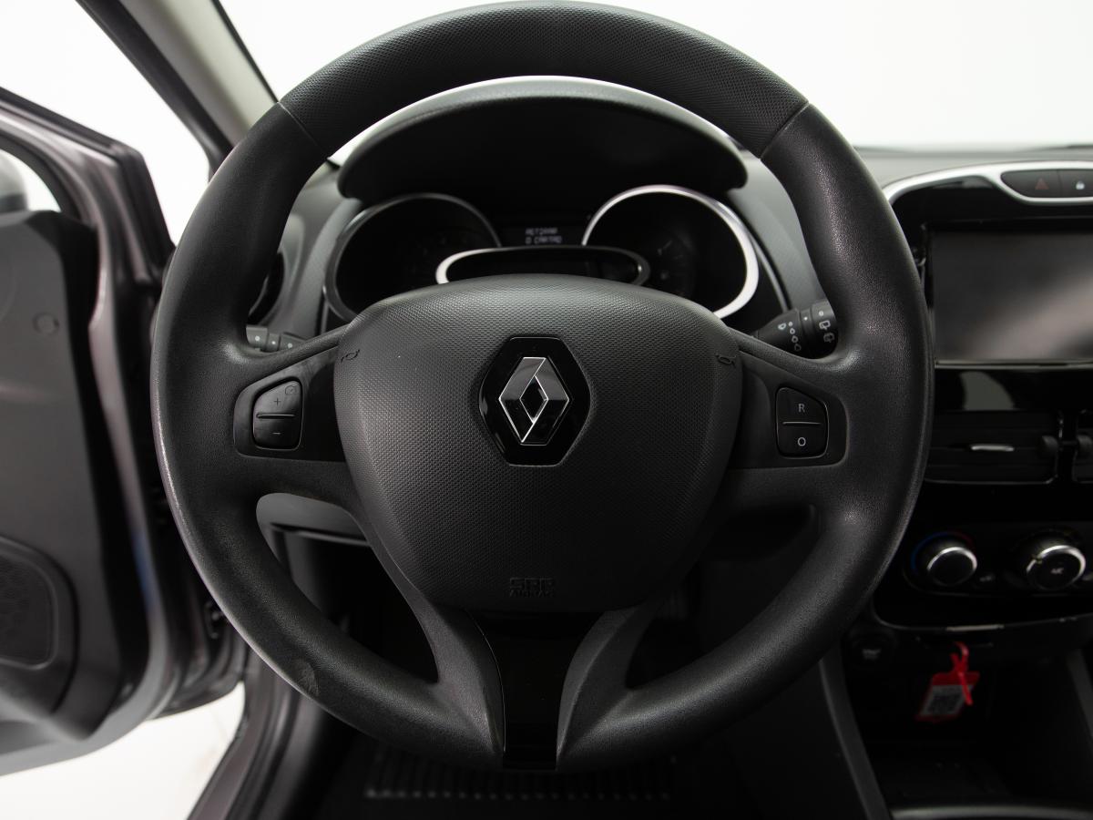 renault-clio-sport-tourer-2015-diesel-1461cc