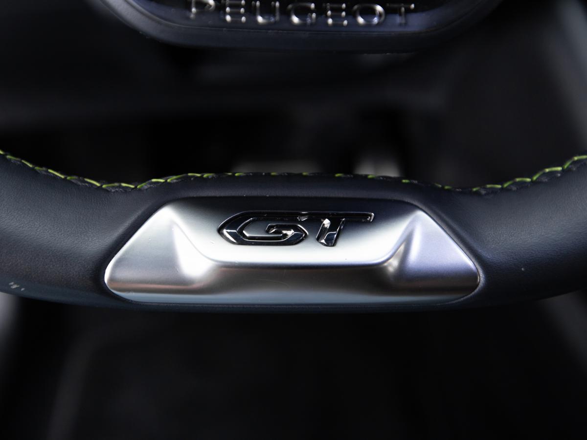peugeot-2008-2021-diesel-1499cc