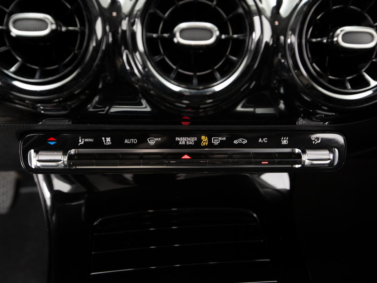 mercedes-benz-classe-a-2023-hibrido-a-gasolina-1332cc