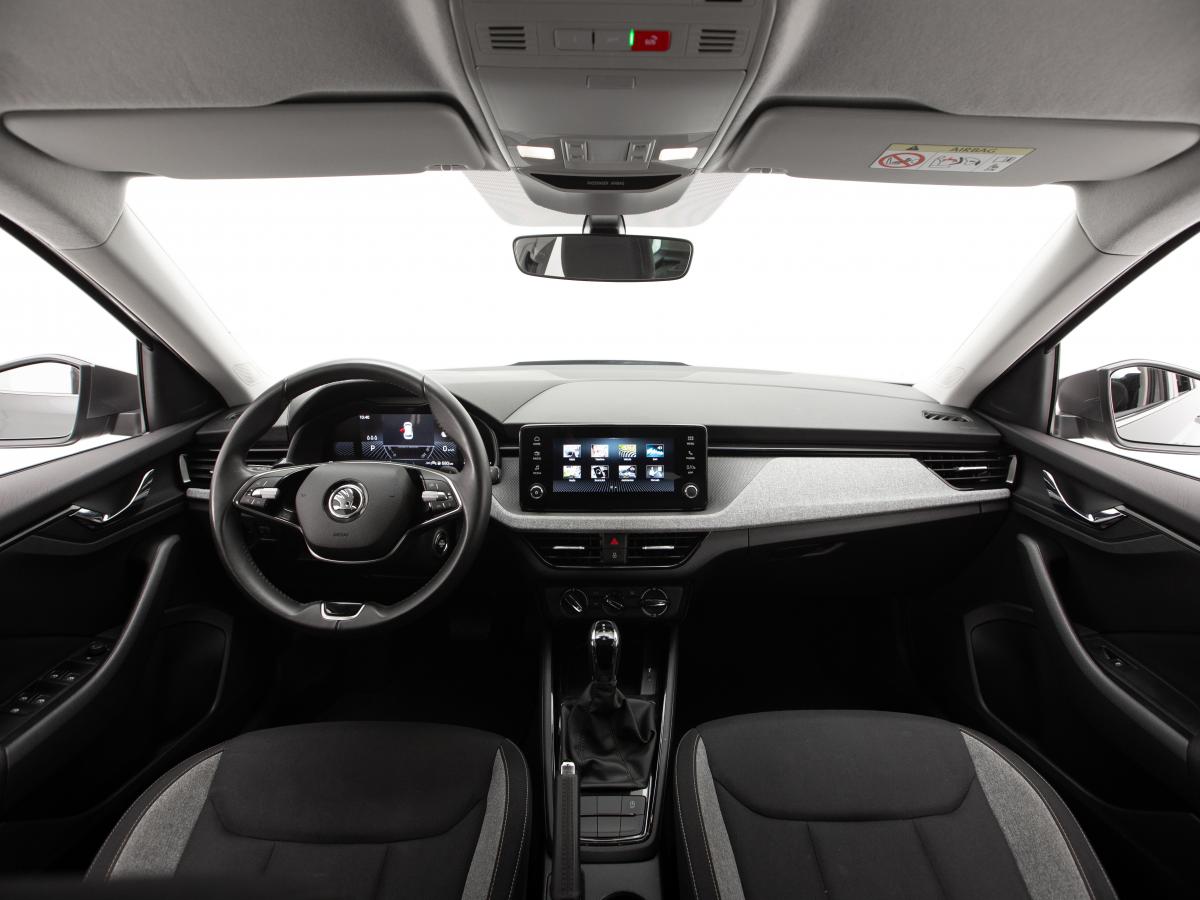 skoda-kamiq-2024-gasolina-999cc