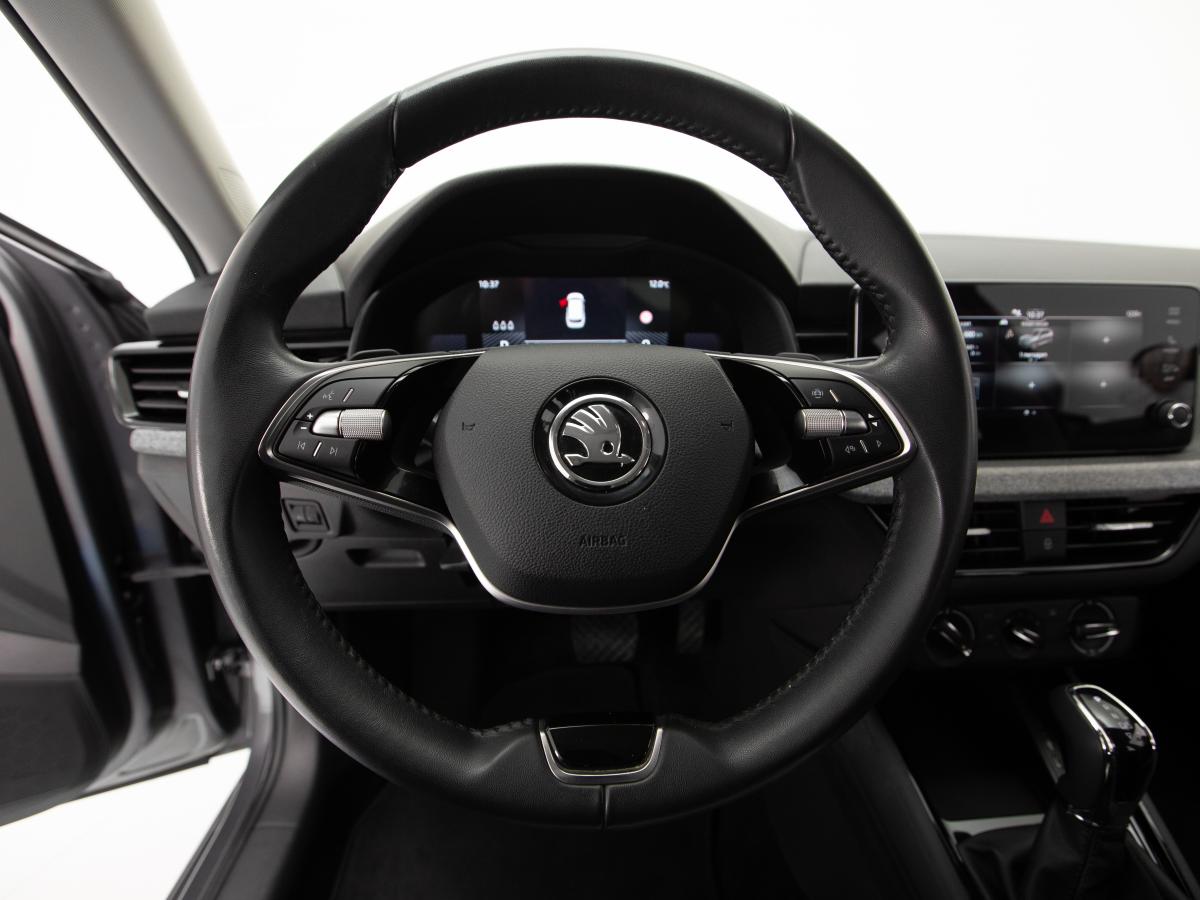 skoda-kamiq-2024-gasolina-999cc