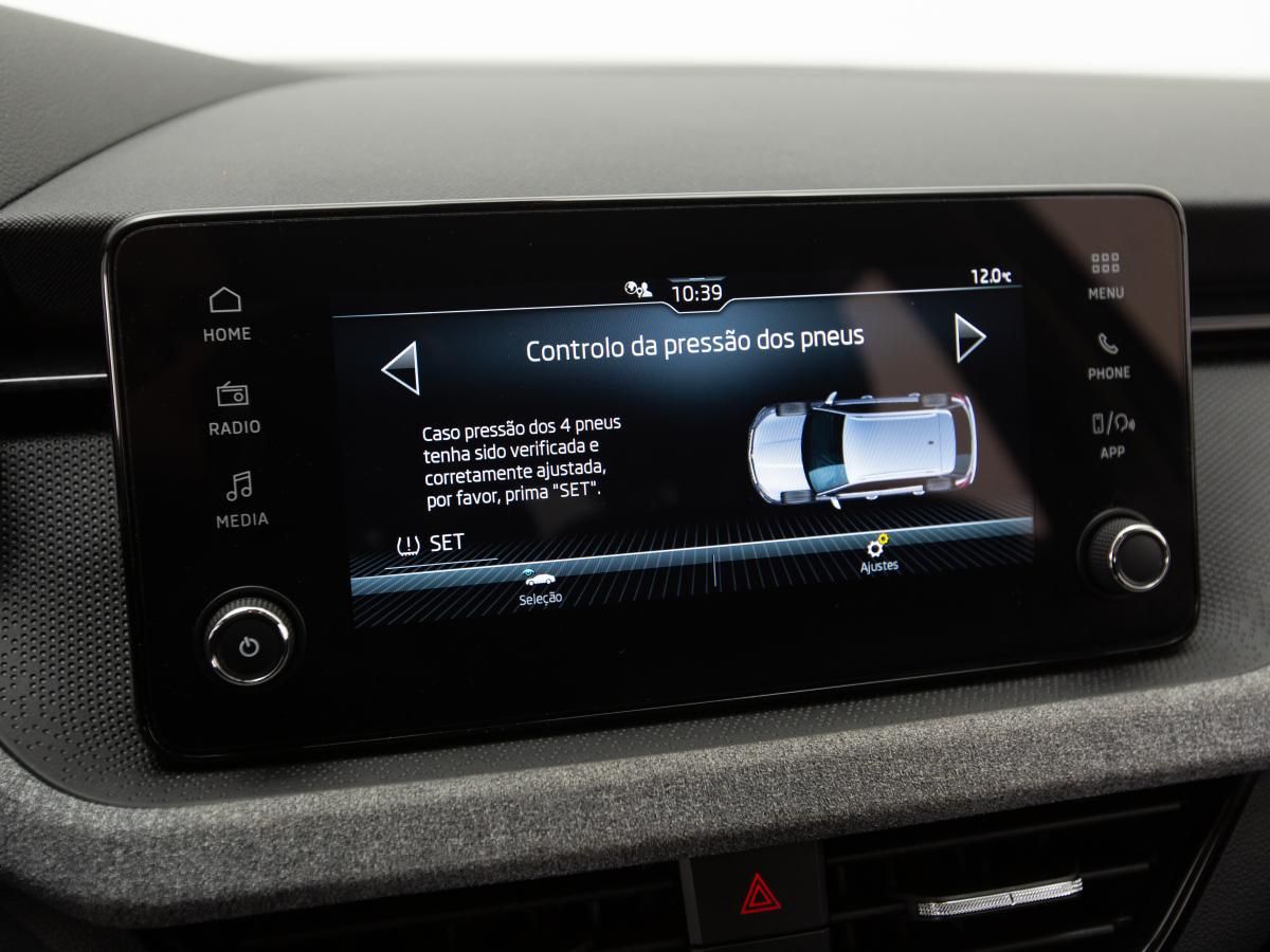 skoda-kamiq-2024-gasolina-999cc