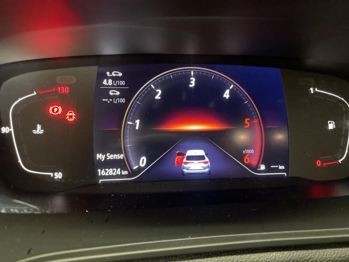 renault-megane-sport-tourer-2021-diesel-1461cc