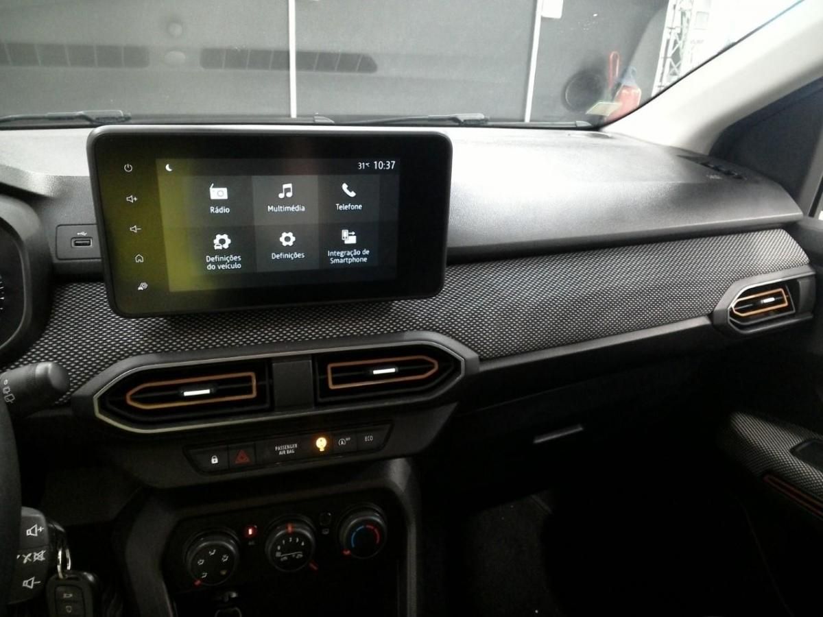 dacia-sandero-2023-gpl-999cc