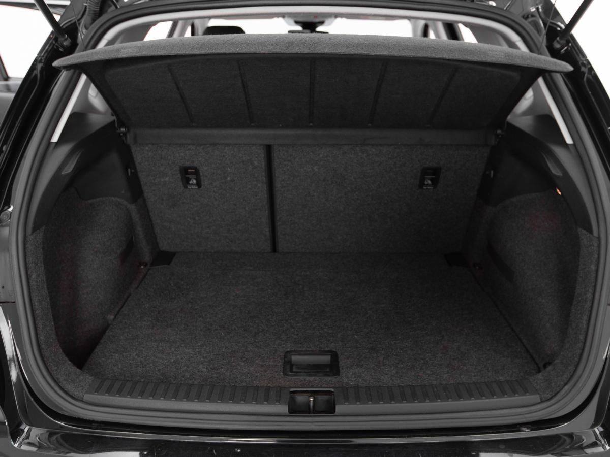 seat-arona-2023-gasolina-999cc