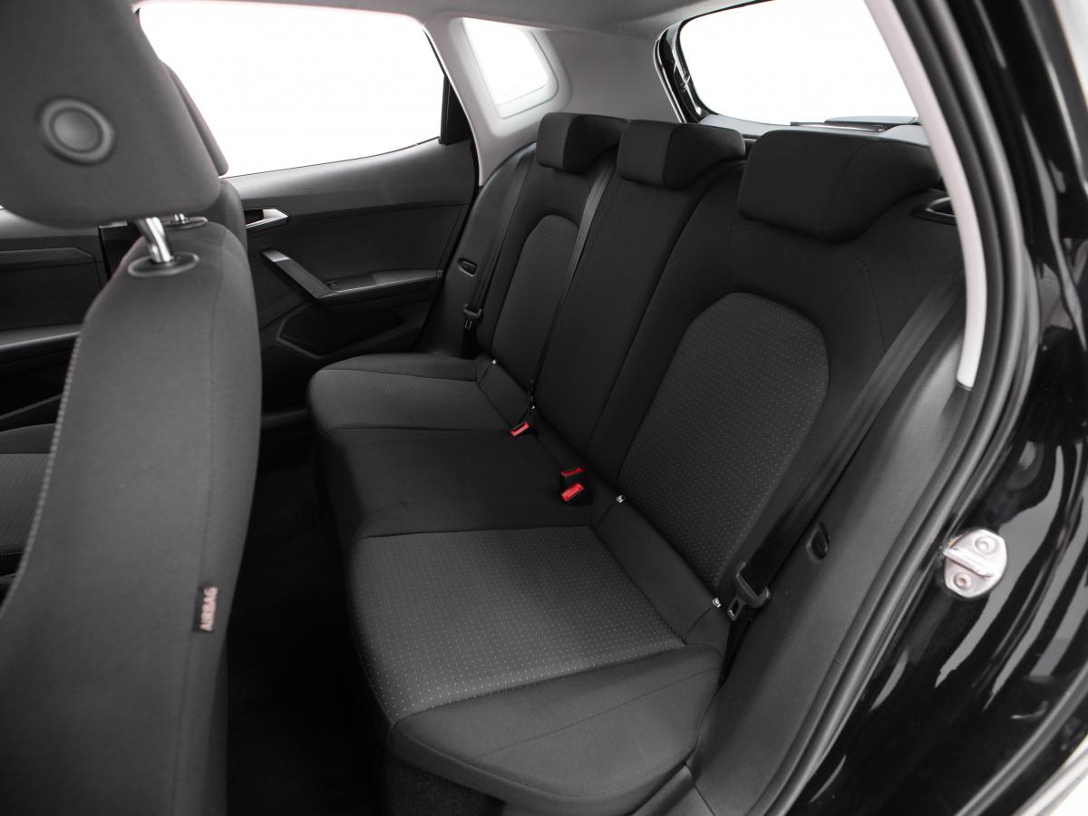 seat-arona-2023-gasolina-999cc