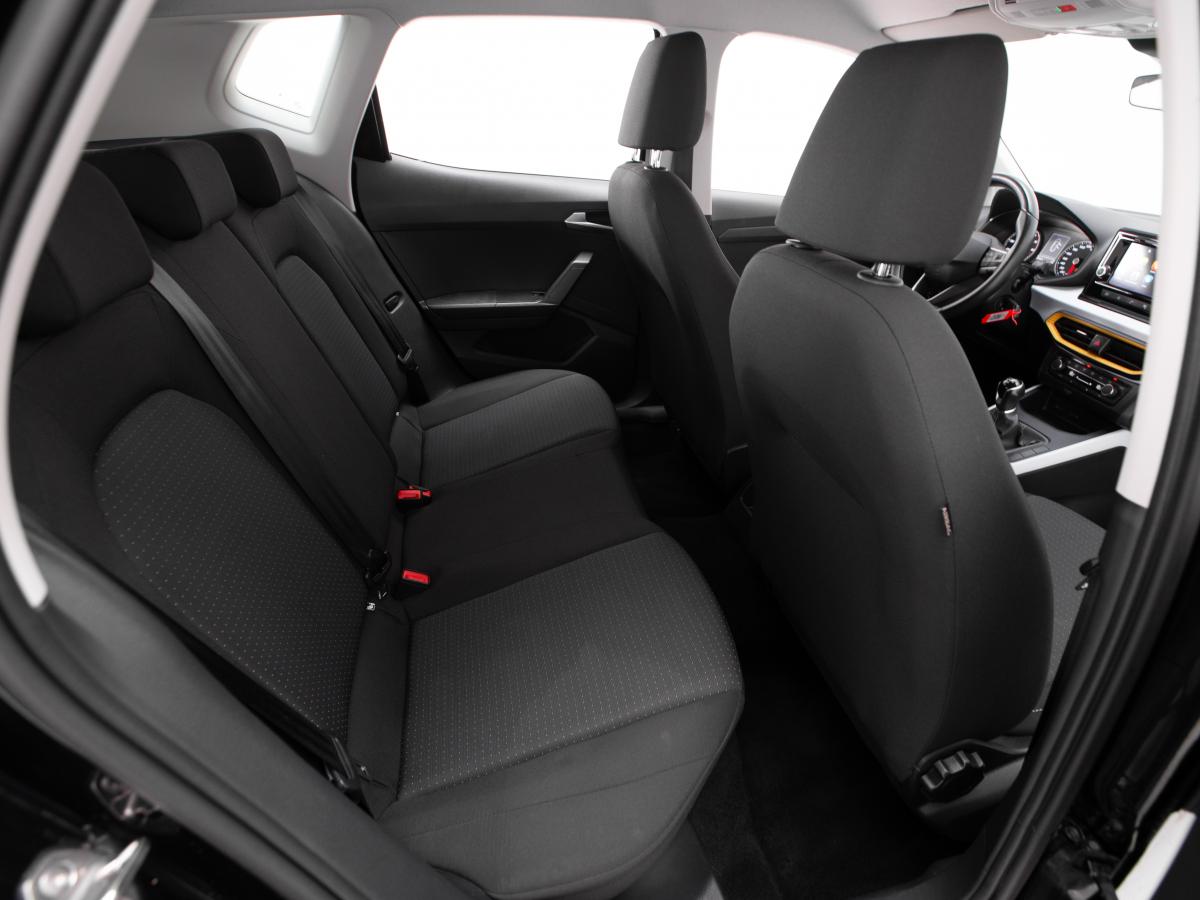 seat-arona-2023-gasolina-999cc