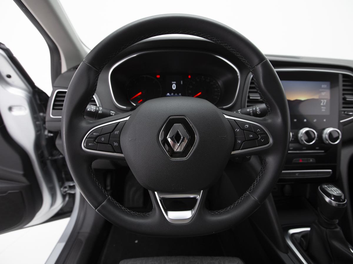 renault-megane-sport-tourer-2021-diesel-1461cc