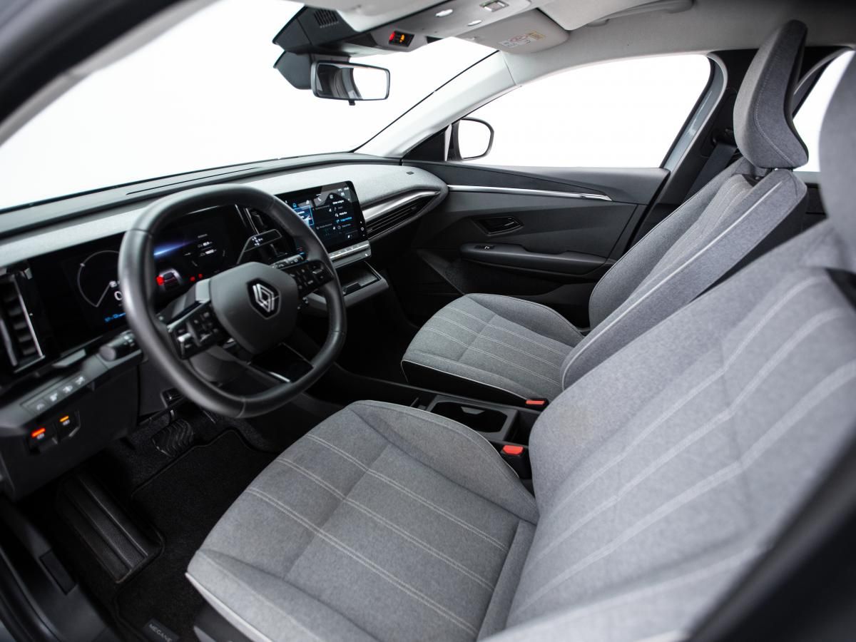 renault-megane-e-tech-2023-eletrico-0cc