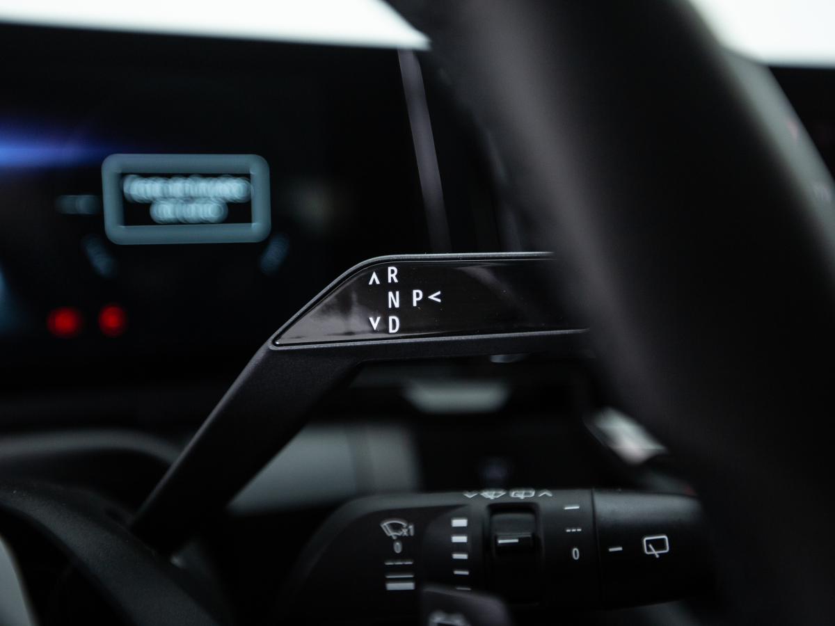 renault-megane-e-tech-2023-eletrico-0cc