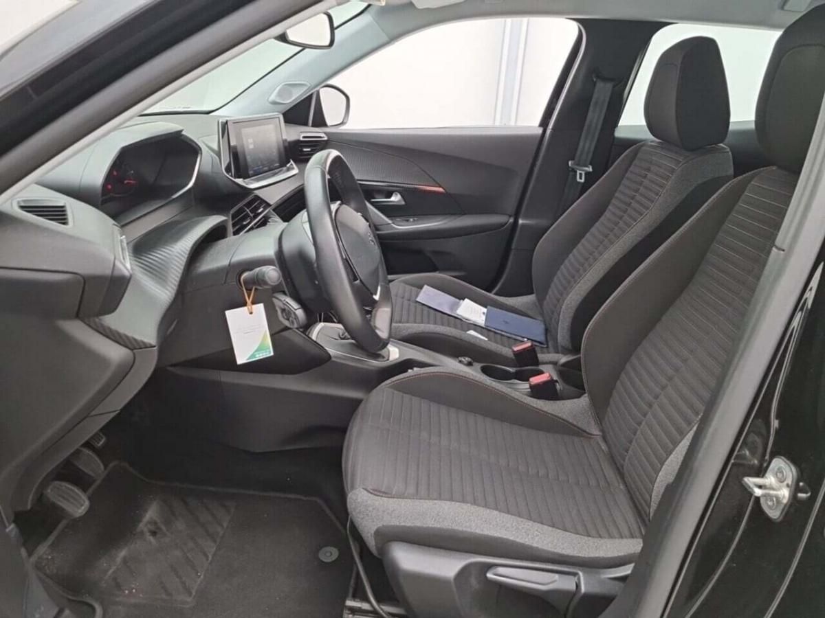 peugeot-2008-2022-gasolina-1199cc
