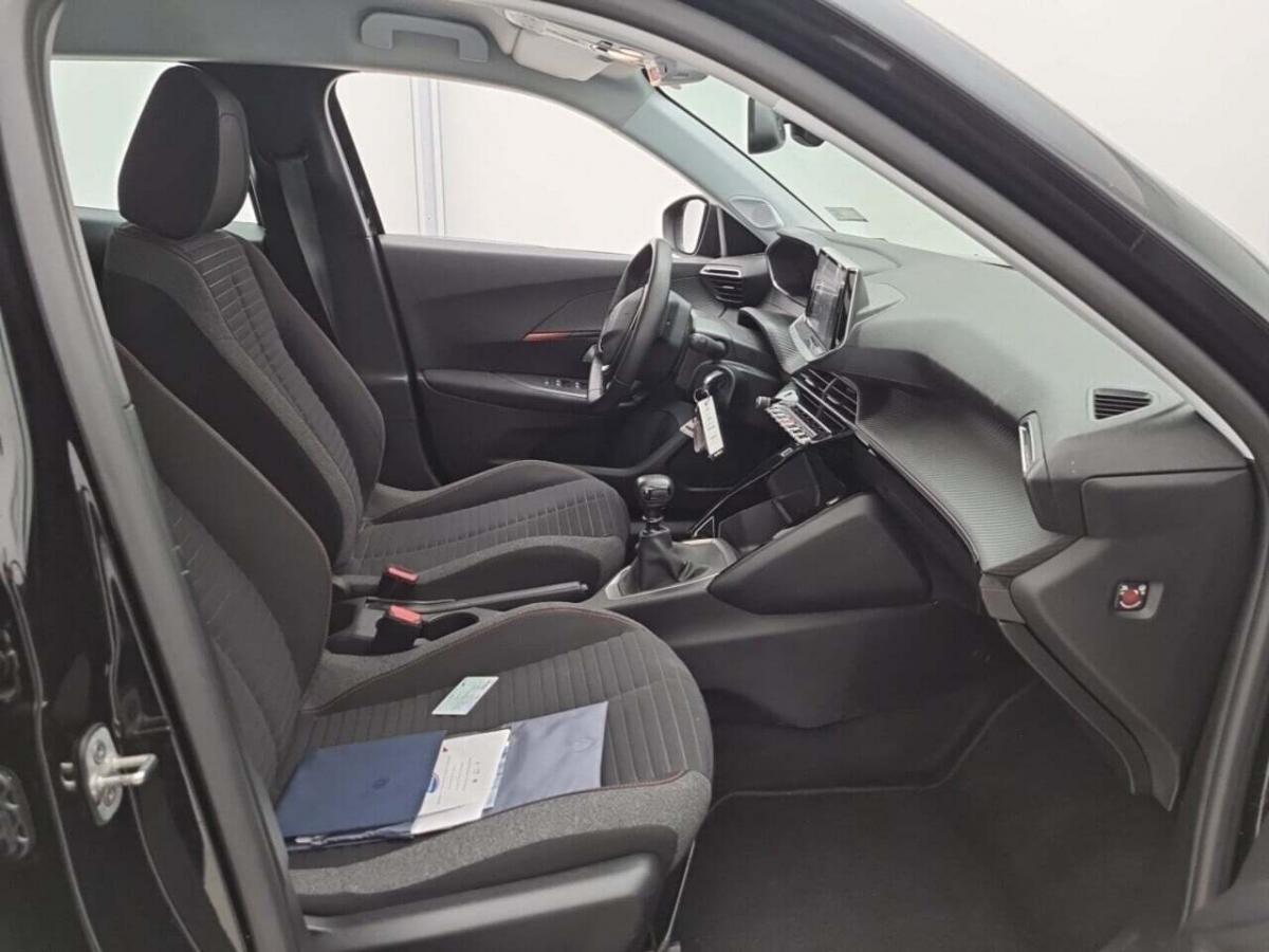 peugeot-2008-2022-gasolina-1199cc