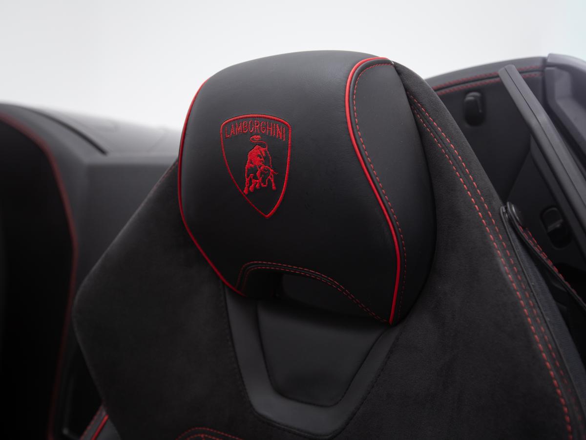 lamborghini-huracan-2023-gasolina-5204cc