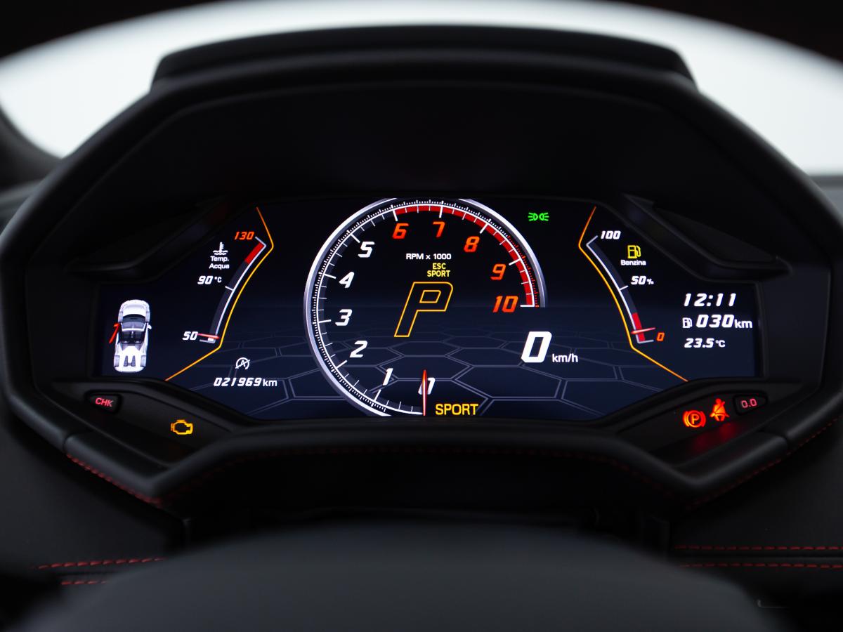 lamborghini-huracan-2023-gasolina-5204cc