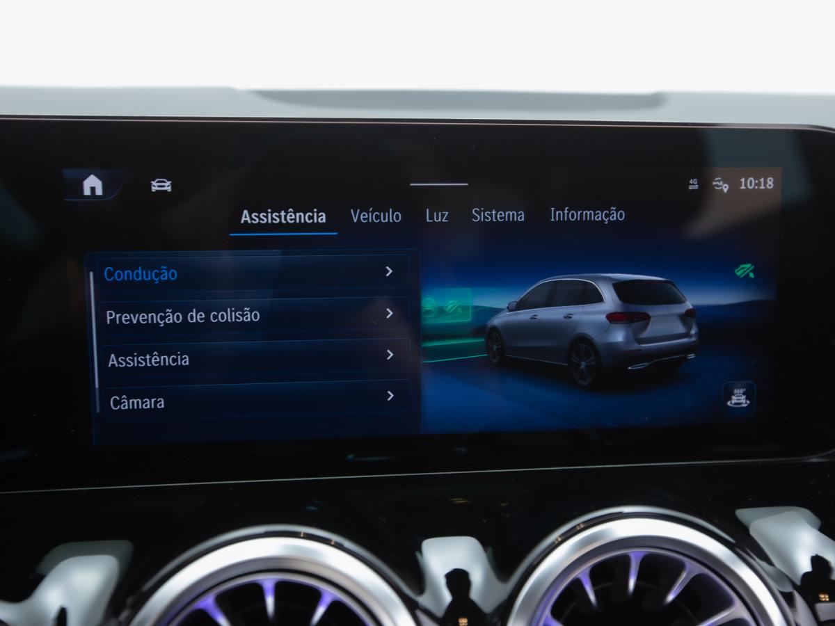mercedes-benz-classe-b-2023-hibrido-a-gasolina-1332cc