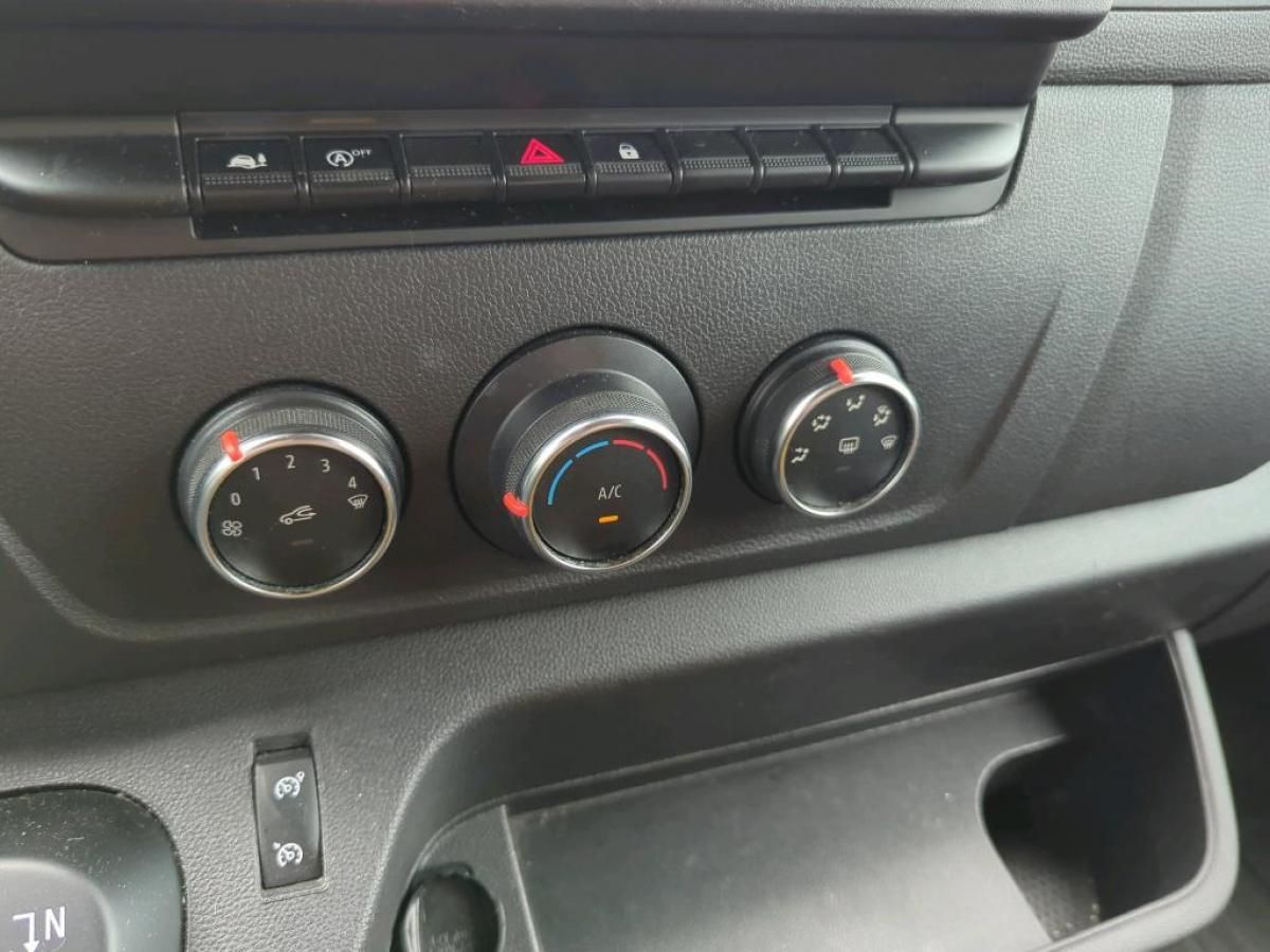 renault-master-2022-diesel-2298cc