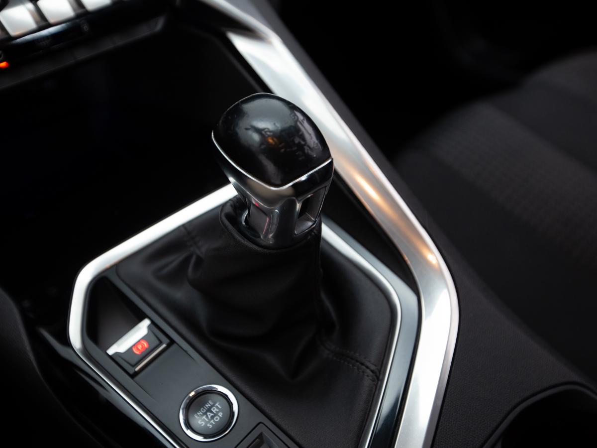 peugeot-3008-2022-diesel-1499cc
