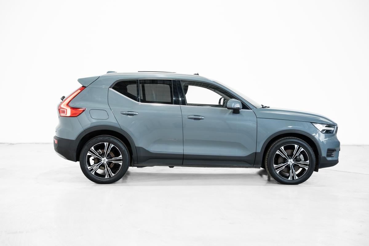 volvo-xc40-2022-hibrido-a-gasolina-1477cc