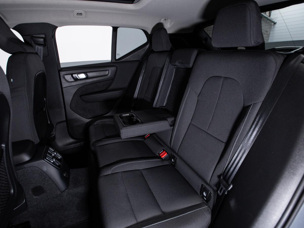 volvo-xc40-2022-hibrido-a-gasolina-1477cc