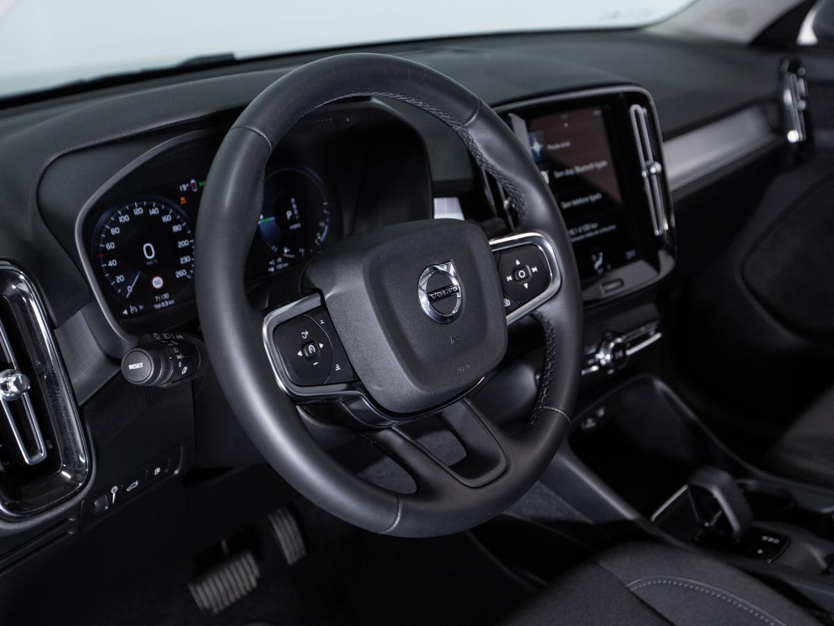 volvo-xc40-2022-hibrido-a-gasolina-1477cc