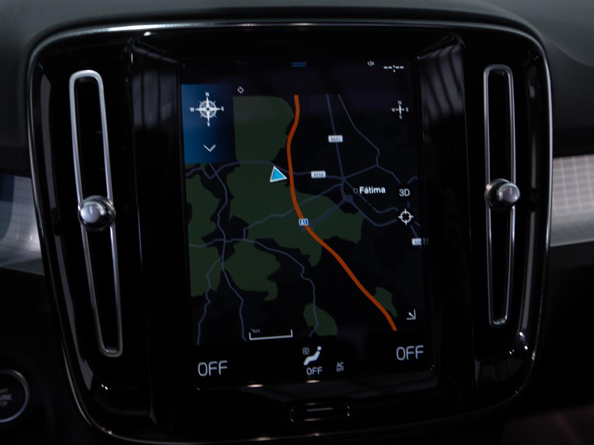 volvo-xc40-2022-hibrido-a-gasolina-1477cc