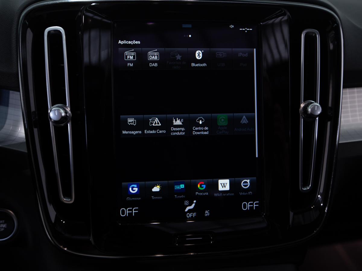volvo-xc40-2022-hibrido-a-gasolina-1477cc