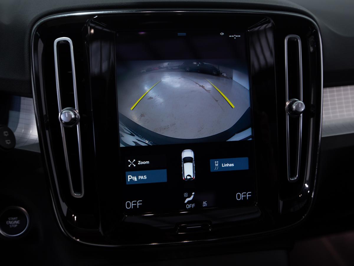 volvo-xc40-2022-hibrido-a-gasolina-1477cc