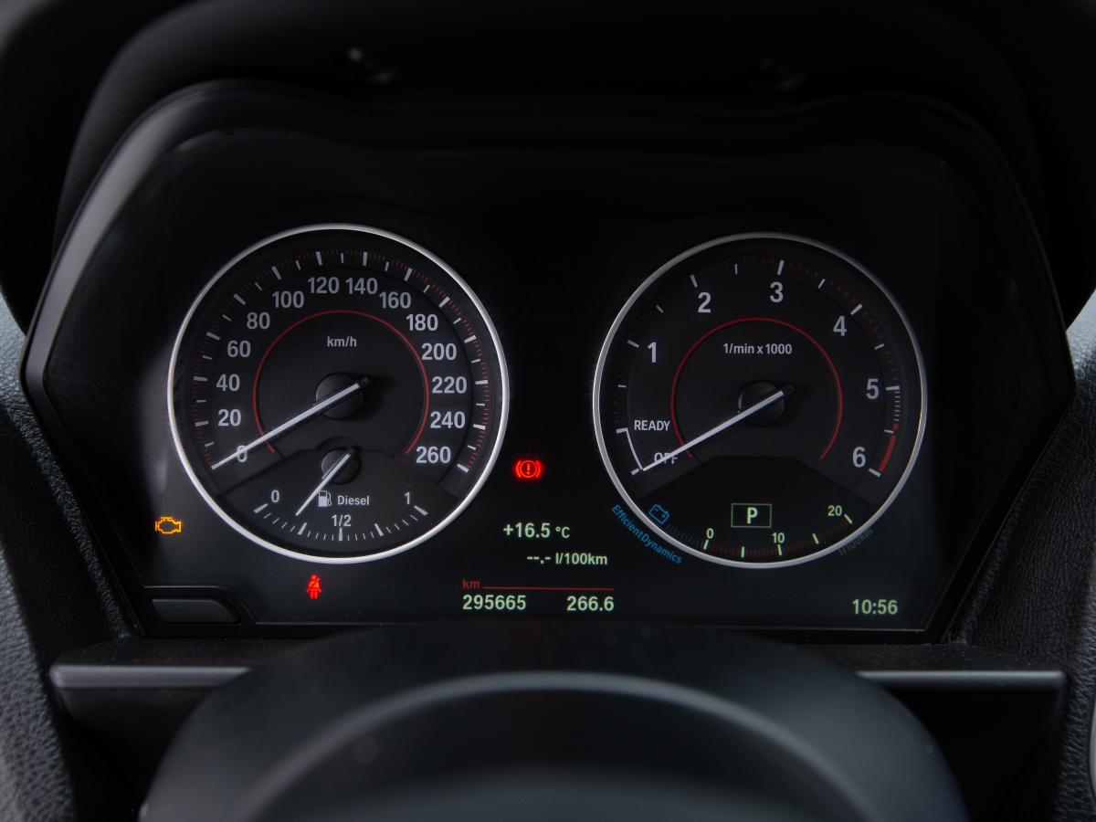 bmw-serie-1-2015-diesel-1995cc