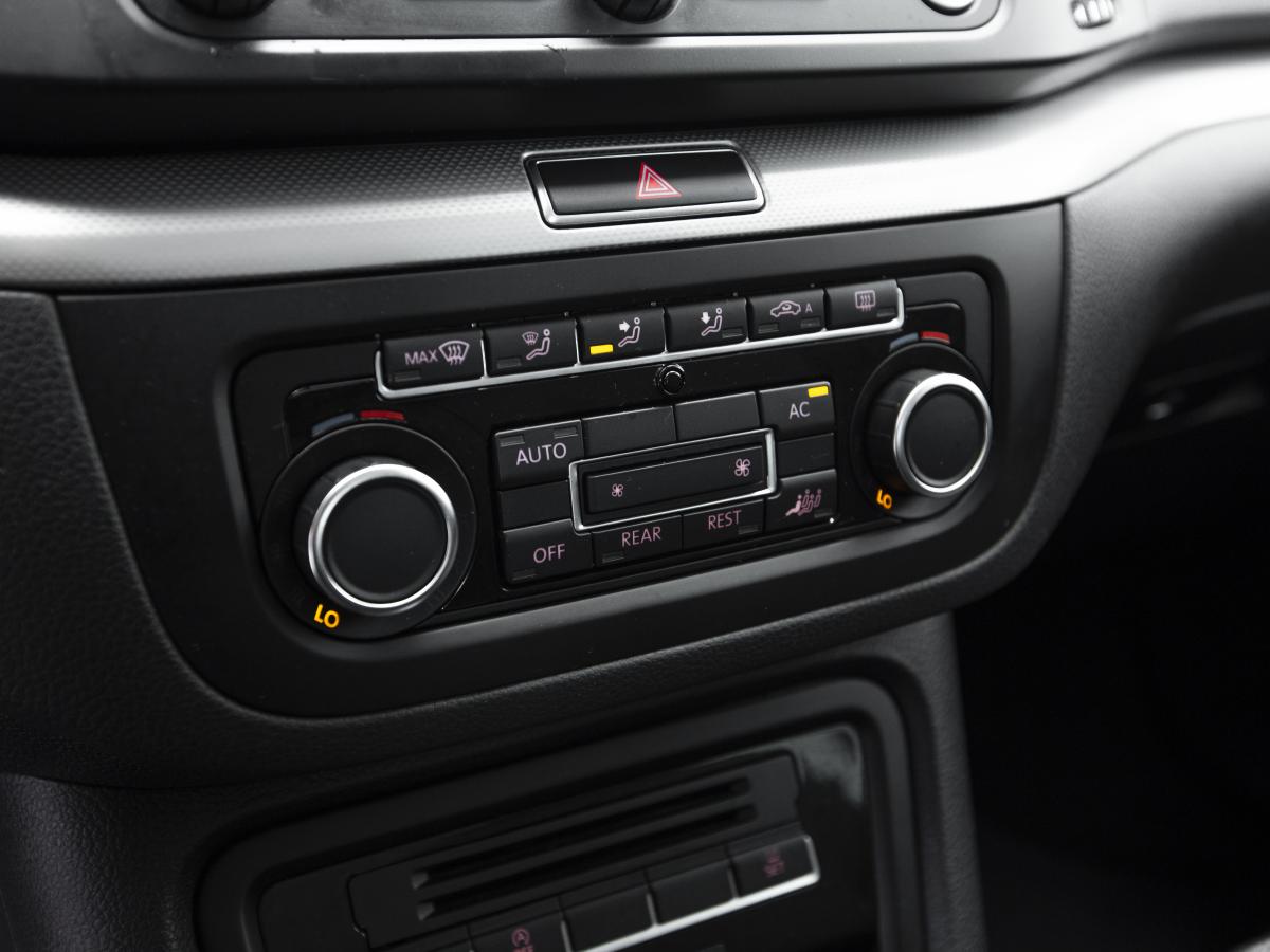 volkswagen-sharan-2011-diesel-1968cc