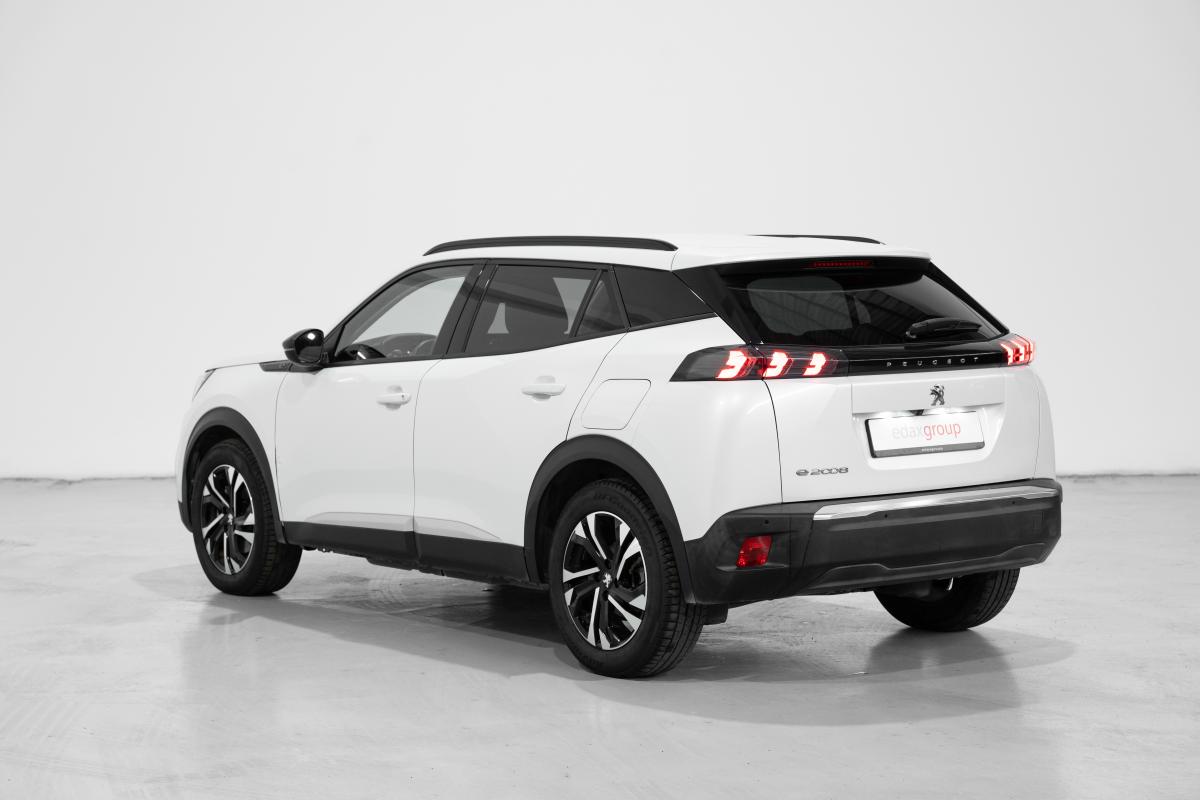 peugeot-e-2008-2022-eletrico-0cc
