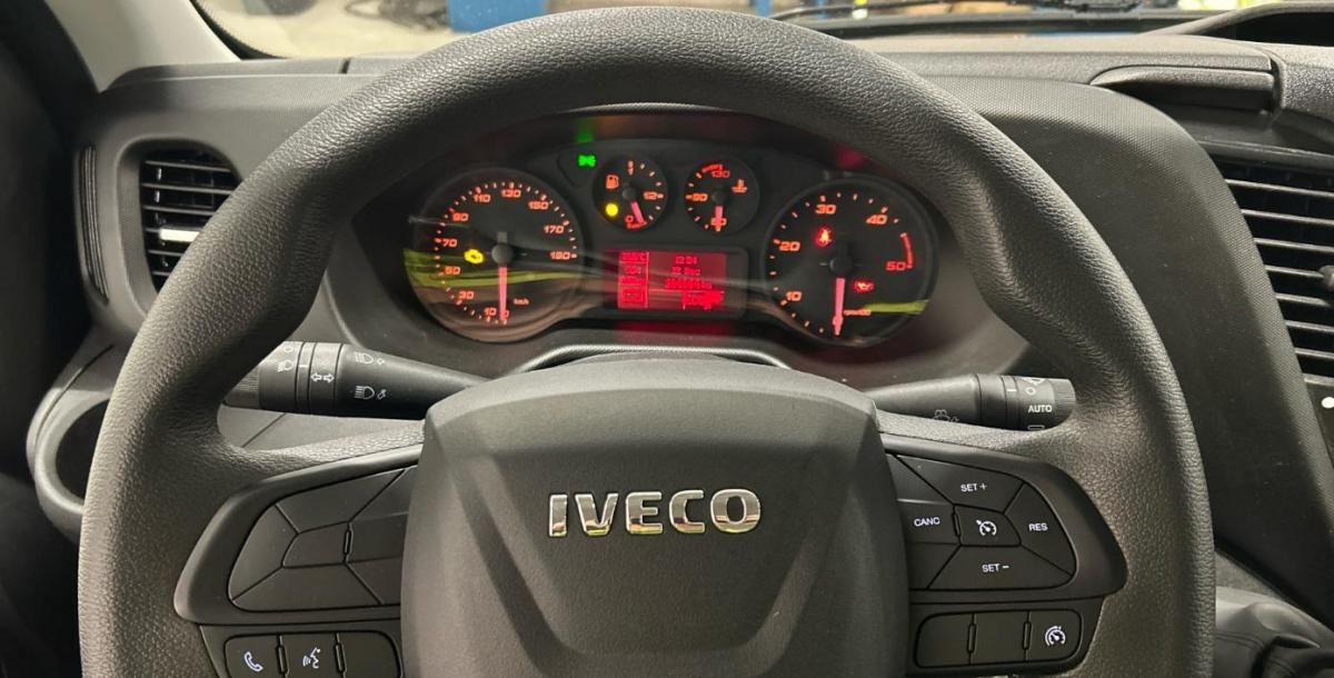 iveco-daily-2022-diesel-2287cc
