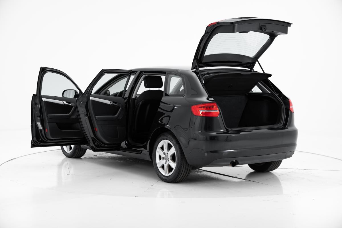 audi-a3-sportback-2012-diesel-1598cc