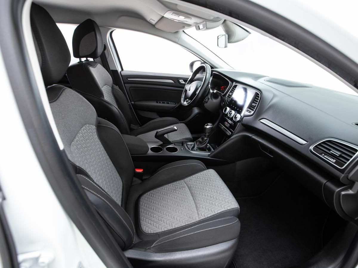 renault-megane-sport-tourer-2022-diesel-1461cc