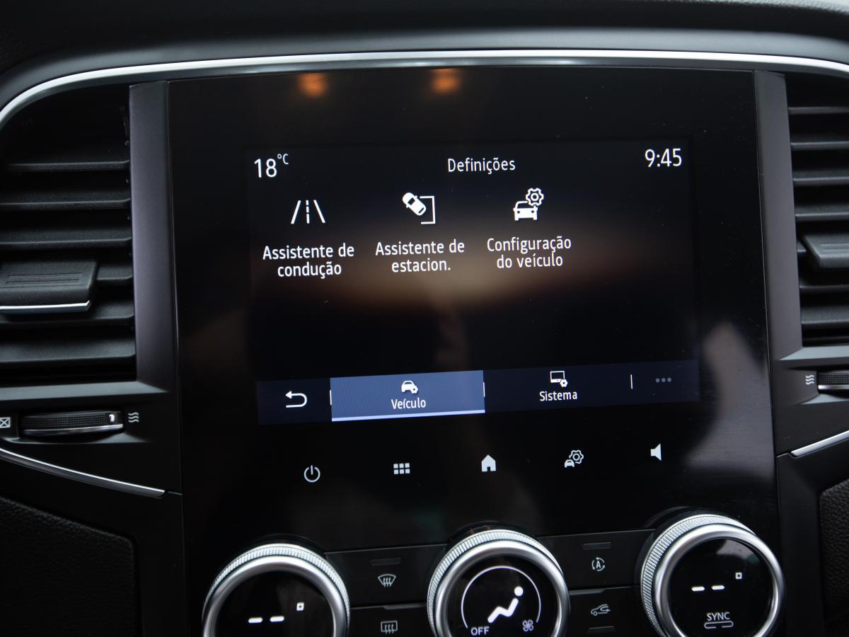 renault-megane-sport-tourer-2022-diesel-1461cc