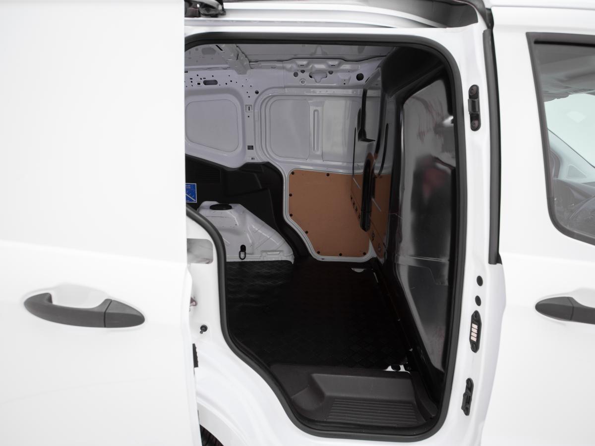 ford-transit-courier-2019-diesel-1499cc