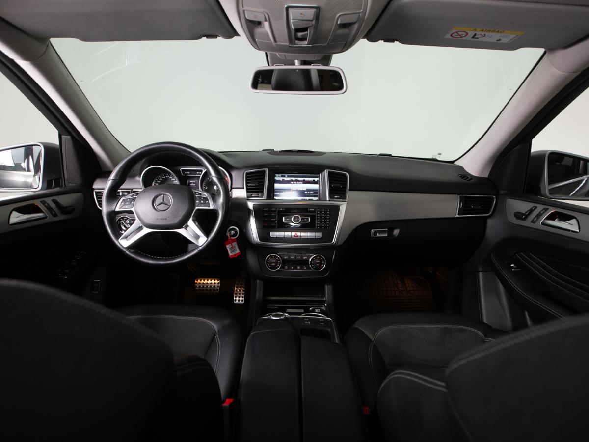 mercedes-benz-350-2015-diesel-2987cc