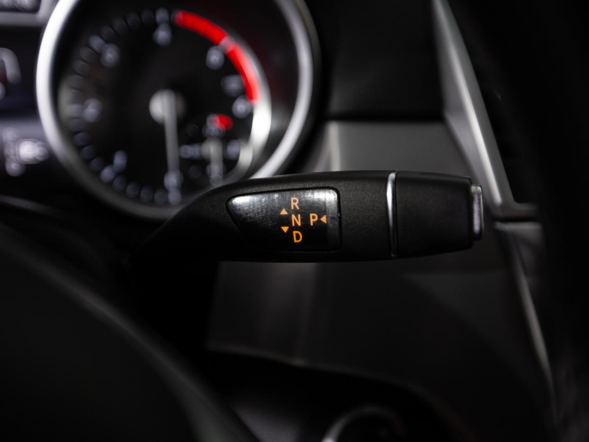 mercedes-benz-350-2015-diesel-2987cc