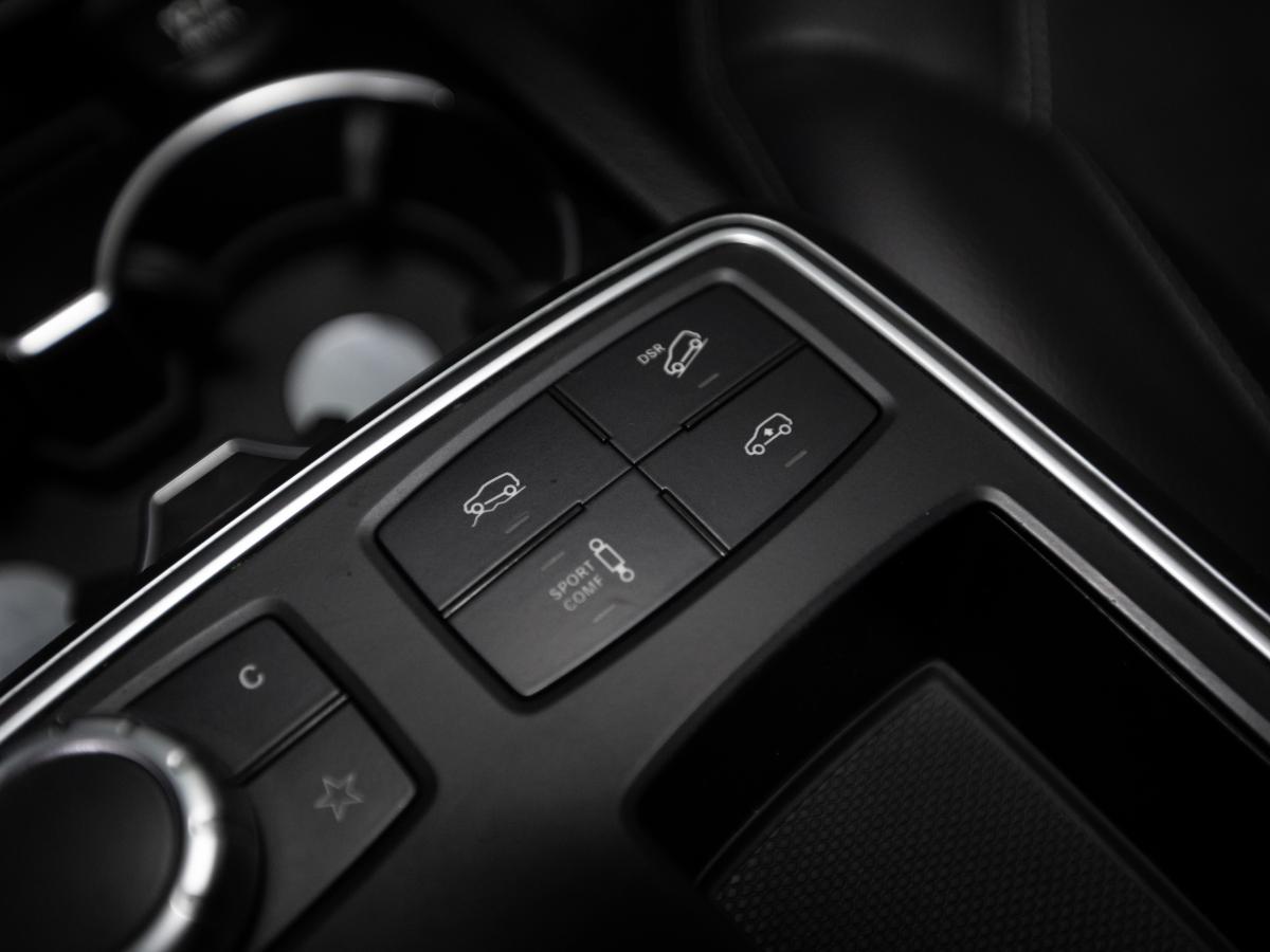 mercedes-benz-350-2015-diesel-2987cc