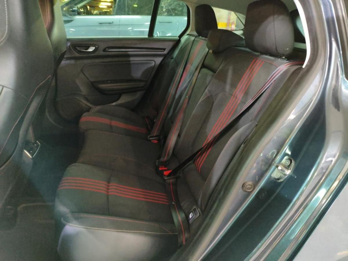 renault-megane-sport-tourer-2022-diesel-1461cc