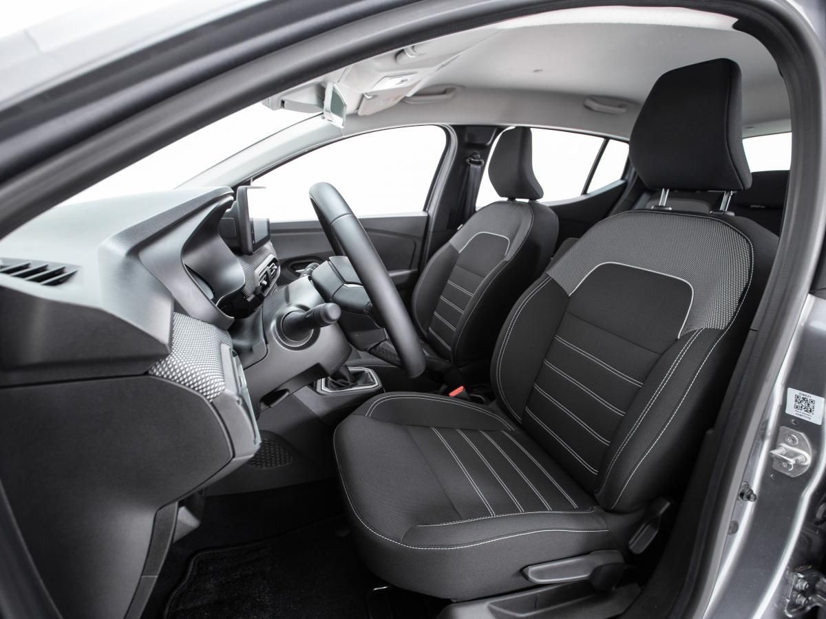 dacia-sandero-2025-gasolina-999cc