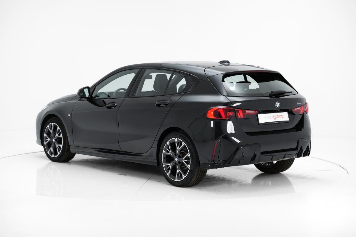 bmw-serie-1-2024-gasolina-1499cc