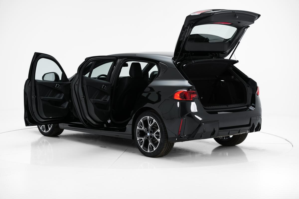 bmw-serie-1-2024-gasolina-1499cc