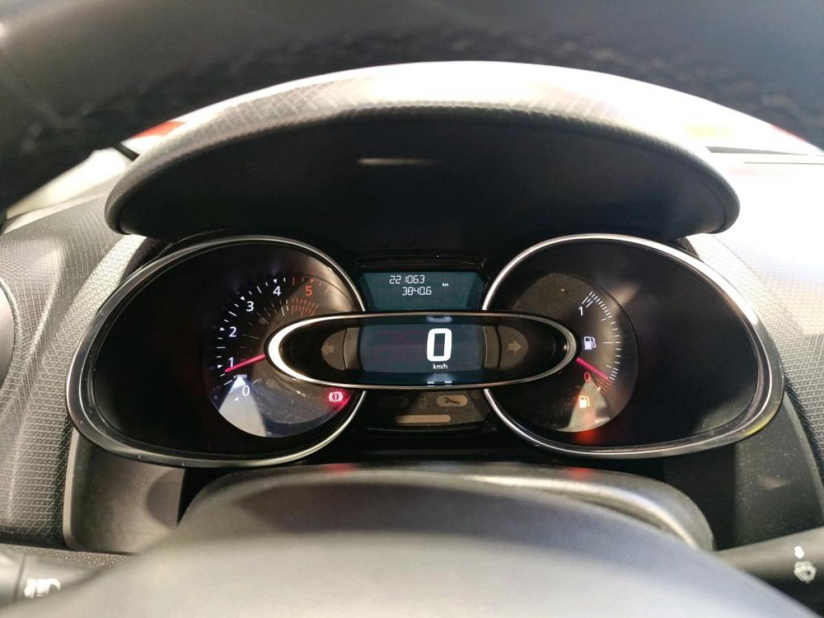 renault-clio-sport-tourer-2018-diesel-1461cc
