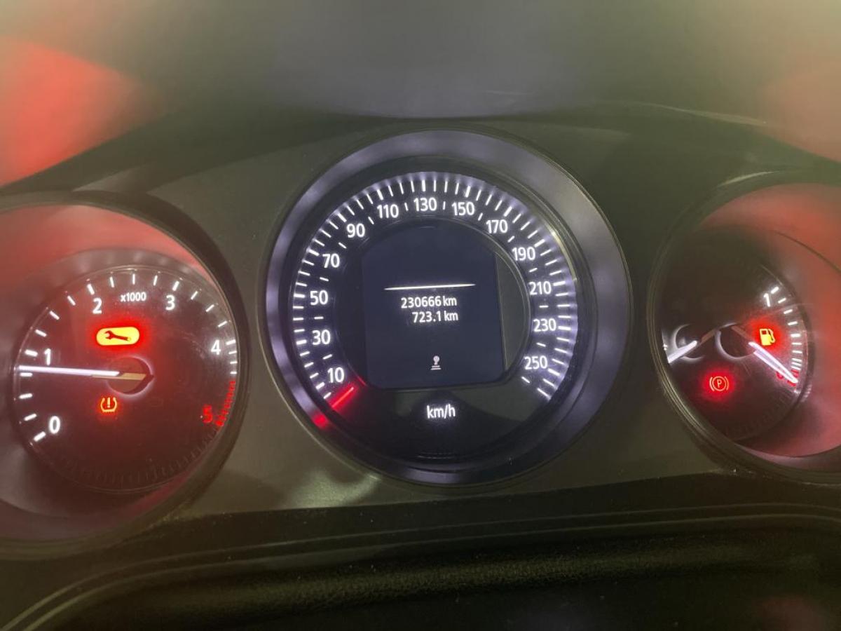renault-megane-sport-tourer-2017-diesel-1461cc
