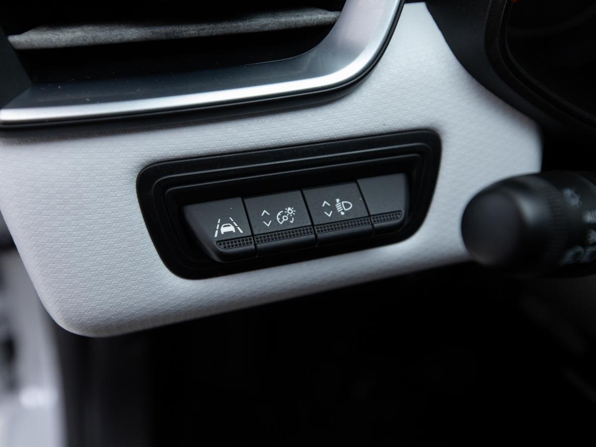 renault-clio-2021-gpl-999cc